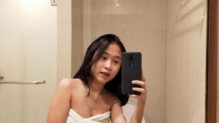 Viral Bocil Wiwik Udah Crit Dimasukin Lagi Top Trend 2025