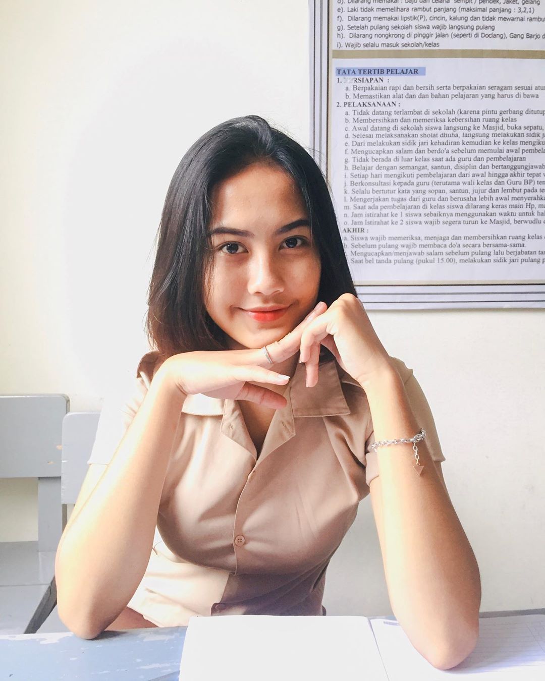 Super Funny Indo Smp Terbaru Viral Jejak Langkah Kita Di Pasir Pantai Senja