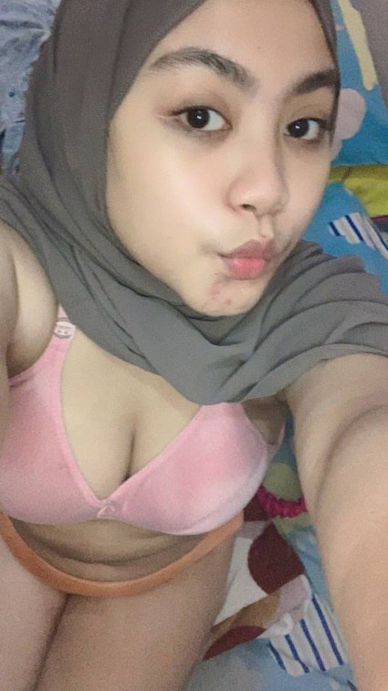 Bocil Viral, Hijab Asal Malaysia yang Terinspirasi dari Yandex Biru