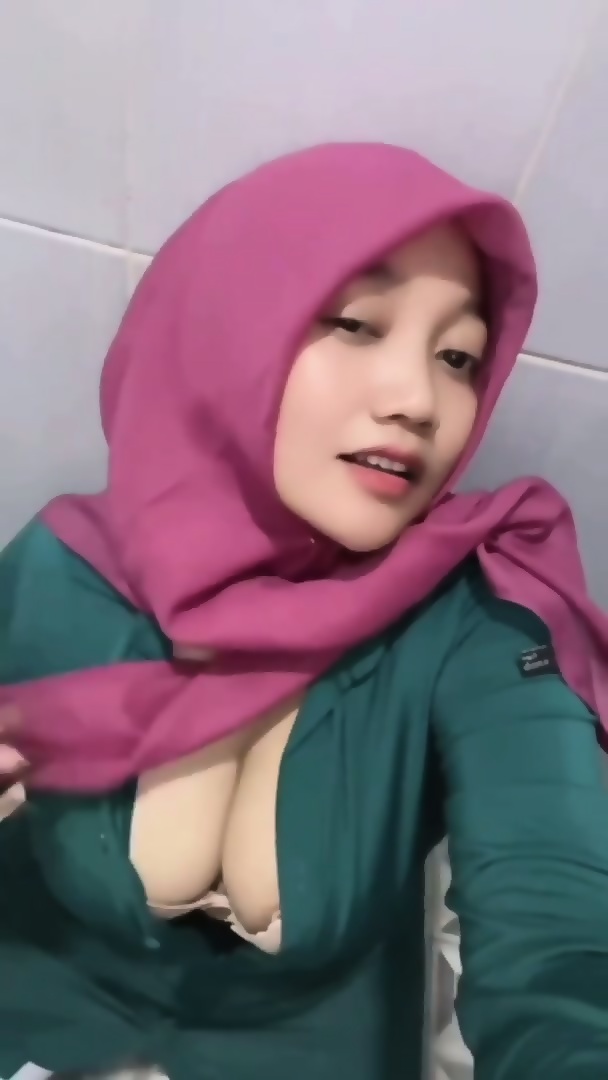 Top 10 Bok3p 2025 Viral Ibu Main di Kebun Saat Camping Trending Indonesia 2025 Hijab Viral